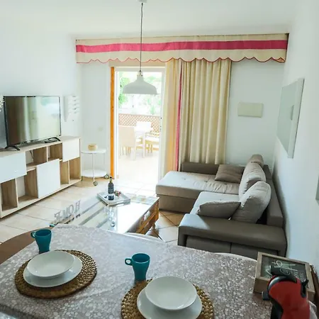 Njoylife Apartment